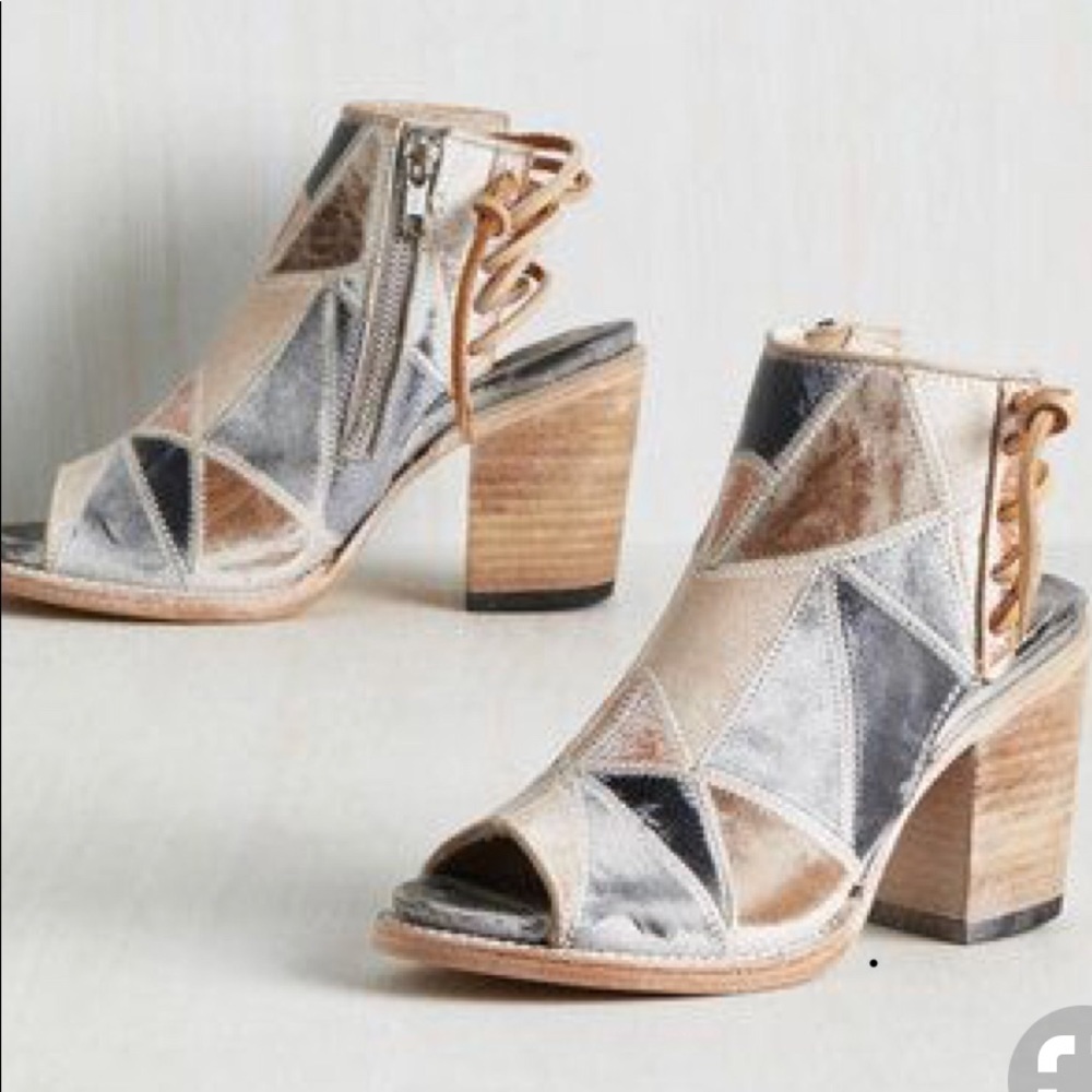 Freebird by Steven  Steve Madden size 10